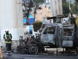 Explosión en Iztapalapa: autoridades instalan centro de acopio de medicamentos y desatan críticas en redes sociales