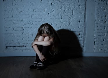Niña latina se quita la vida tras amenazas de deportación por parte de otros alumnos
