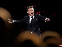 “Luis Miguel no cantó una canción completa”: Fans critican concierto de "El Sol" en el estadio Bernabéu