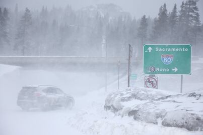 Tormenta histórica azota California: Cierran estaciones de esquí y desalojan Yosemite