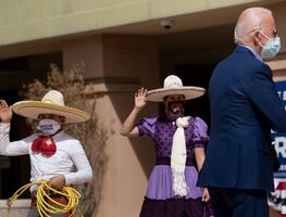 Latinos apuntalan a ser la minoría más grande en las elecciones 2020