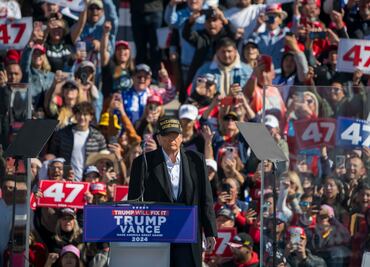 Donald Trump busca en Nuevo México ganar el voto hispano: "Los trato mejor que los demócratas"