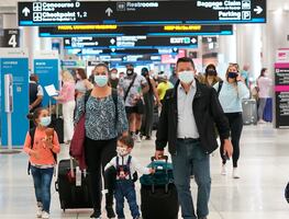 Mexicanos pueden viajar a Estados Unidos con cualquier vacuna o sin ella