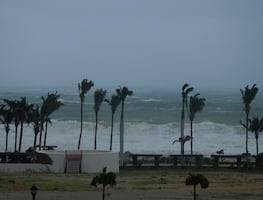 Tormenta Carlotta. SMN prevé lluvias y vientos "fuertes" en el Pacífico mexicano