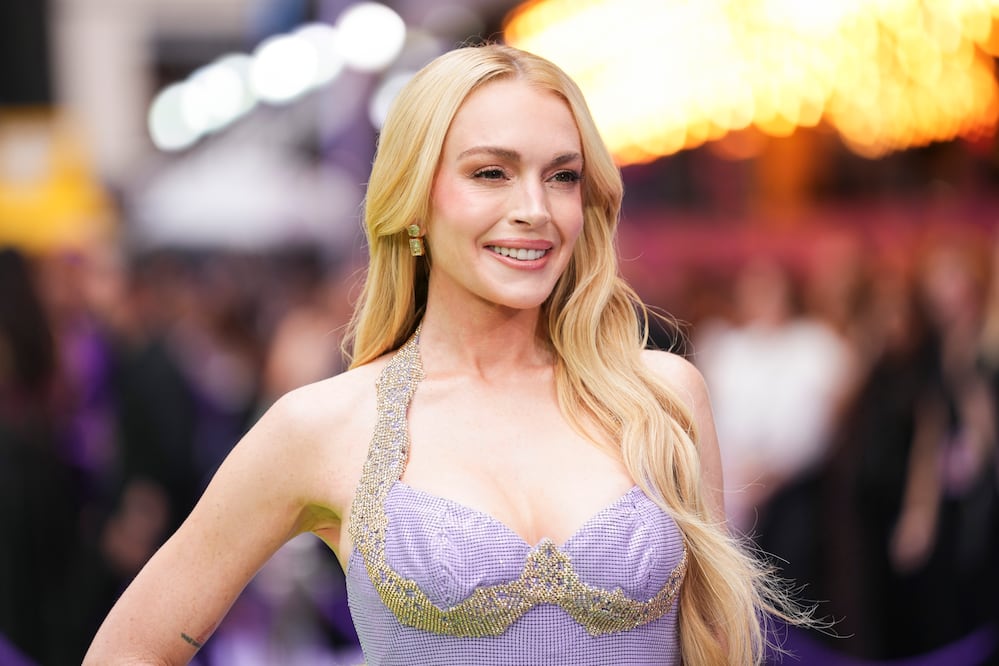 Lindsay Lohan presume su belleza al natural y desmiente rumores de cirugía. Foto: AP