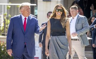 Donald Trump no desveló el misterio del 15 de noviembre al ir a votar