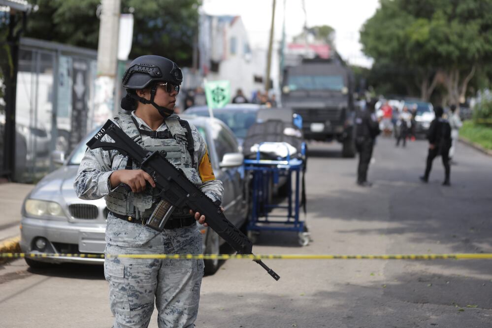 Detienen en Jalisco a suegro y cuñado de Iván Archivaldo Guzmán, operadores de "Los Chapitos"Foto EL UNIVERSAL/ Francisco Rodríguez