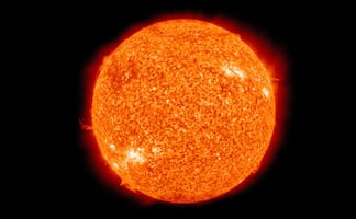 Mancha solar gigante apunta a la Tierra: NASA en máxima alerta por AR 4079