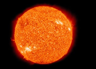 Registran potente tormenta solar que afectará a la Tierra; prevén fallas en GPS y comunicaciones