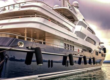 Arrestan a mujer por tomar un yate en Texas para dar un paseo