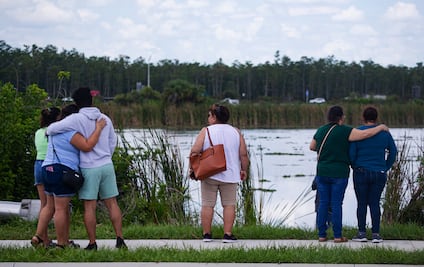 Tragedia en Florida: Cinco jóvenes mueren tras caer a un lago en su automóvil