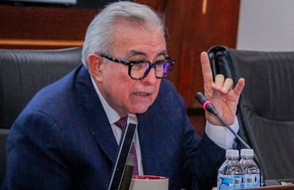 ¿A qué partido pertenece Rubén Rocha Moya y qué nexos le atribuyen con 'El Mayo' y 'Los Chapitos'?