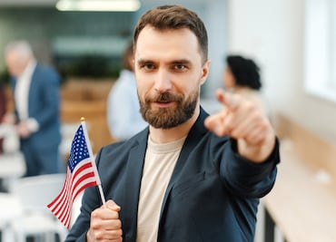 Trabaja como asistente de pasaportes en el Consulado de Estados Unidos en México; pagan $426,490