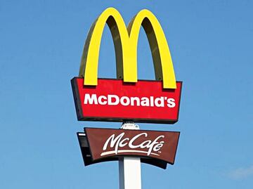 Video. Gerente de McDonald’s golpea con licuadora a cliente por quejarse de su pedido