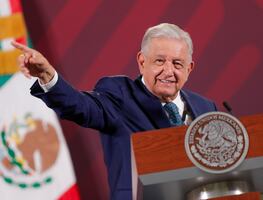 "Ya para Navidad las familias van a estar muy contentas en Acapulco", dice AMLO sobre reconstrucción