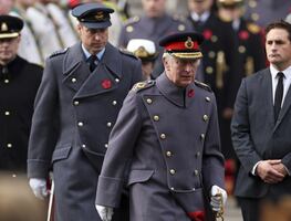 Carlos III pide cambiar la ley para que Ana y Eduardo puedan sustituirle