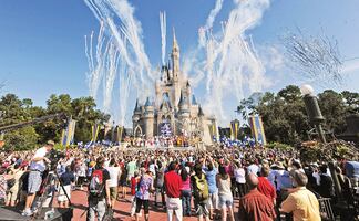 ¿Por qué no hay espejos en lavabos de Walt Disney World?