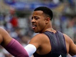 El atleta francés que ha sido autorizado para desfilar con falda en apertura de Juegos Olímpicos