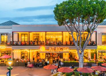 Downtown Disney District de Disneyland Resort se reinventa con estos restaurantes