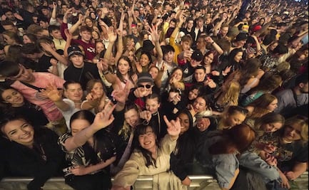 Concierto reúne a más de 5 mil personas sin cubrebocas