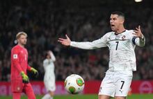 Mbappé mete doblete y lleva a Francia al Mundial 2026; Cristiano es expulsado y Portugal se complica