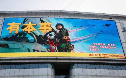 Aviones militares chinos cruzan el estrecho de Taiwán