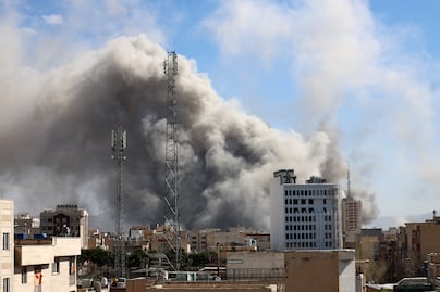 Estados Unidos advierte que la ofensiva contra Irán “llevará tiempo” y podría haber más bajas