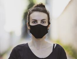 Lugares que aumentan el riesgo de tener Covid-19, según los CDC