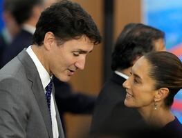 Sheinbaum defiende a Canadá luego de que Trump llamó "gobernador" a Trudeau