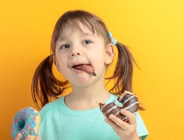 Primeros 1,000 días de vida sin azúcar reduce el riesgo de sufrir diabetes e hipertensión