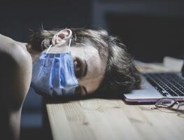 Estudio confirma fatiga y mala memoria como secuelas de Covid-19