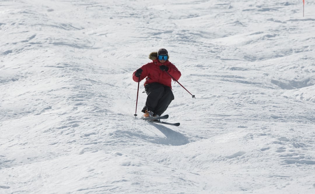 Juliette Willmann, esquiadora de 29 años, murió en una avalancha durante un viaje a Argentina. Foto Canva