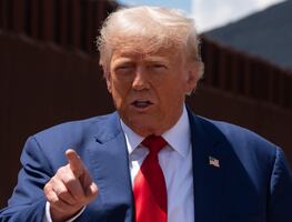 Arrestan a hombre de Arizona por amenazar de muerte a Trump en redes sociales