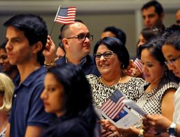 Pagar impuestos, un requisito clave para obtener la ciudadanía