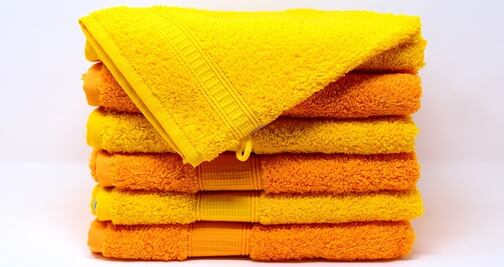 ¿Qué tan seguido se debe lavar la toalla de baño?