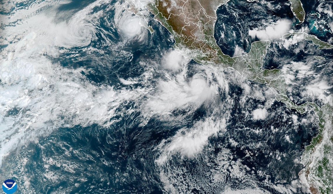 Huracán Polo se dirige a México: prevén dos impactos y lluvias torrenciales en BCS y Sonora. Foto: EFE/NOAA-NHC