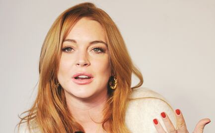 Lindsay Lohan conquista con vestido de transparencias y lencería expuesta