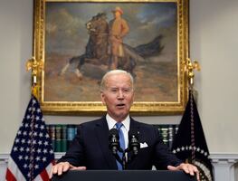 Biden dice que costará "años" revertir los daños provocados por Ian