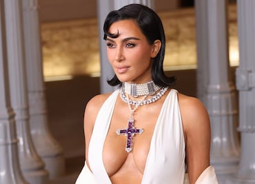 Kim Kardashian deja poco a la imaginación y se luce en ropa interior “animal print”