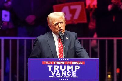 "Vamos a detener la invasión de nuestras fronteras", promete Trump previo a su investidura