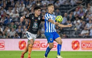 Rayados de Monterrey vencen 3-2 a Pachuca y se afirman como líderes del futbol mexicano