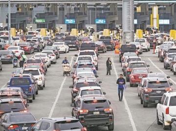 Las dos fases del plan de Estados Unidos para reabrir fronteras terrestres