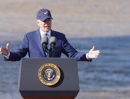 Biden planea visitar por primera vez la frontera con México