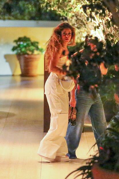 Shakira disfruta de una noche de fiesta en Hollywood tras cita secreta con Lewis Hamilton. Foto: The Grosby Group
