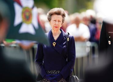 Princesa Ana, hermana del rey Carlos III, es hospitalizada por conmoción cerebral