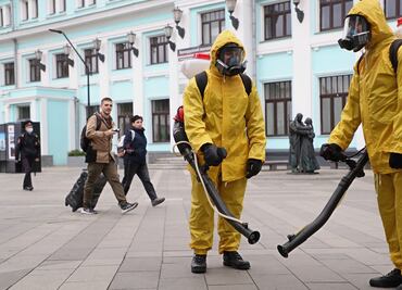 Putin da vacaciones a los rusos para frenar ola de Covid-19