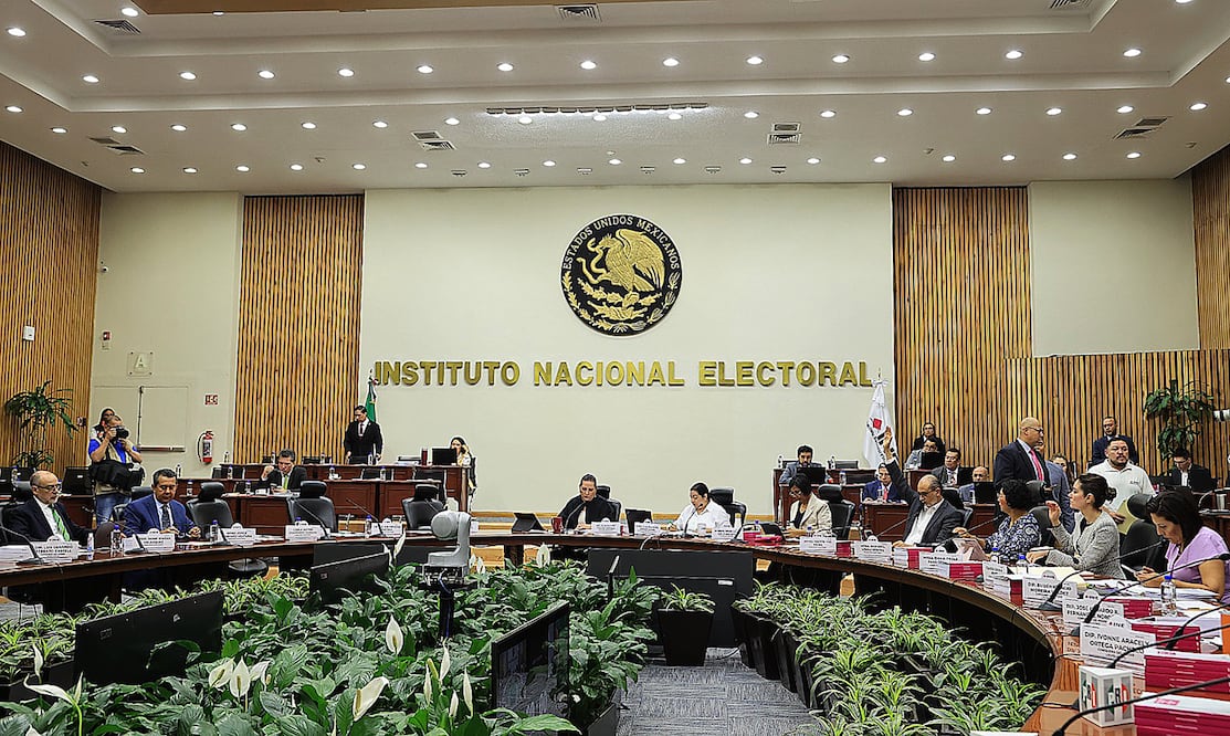 INE canceló casi 40 mil solicitudes de voto en el extranjero. ¿Qué pasó? FOTO: EFE / Instituto Nacional Electoral