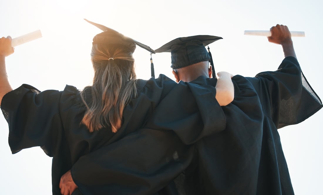 Seis jóvenes latinos entre los 50 mejores estudiantes del mundo. ¡Hay una mexicana! Foto: iStock / PeopleImages