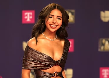 Ángela Aguilar presume nuevo look; afirman que gastó más de 7 mil dólares en extensiones de cabello