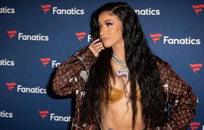 Los looks más sexys de Cardi B